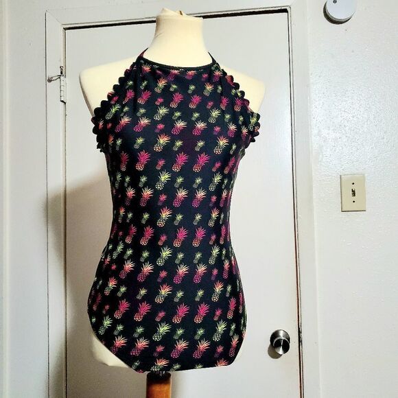 YMI Multi-colored Pineapple Print One Piece Swimsuit Size Large - Picture 2 of 11